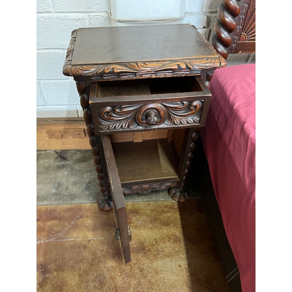 Recámara Colonial Cedro Rojo Tallada a Mano 1944 - 8 Piezas — foto 8