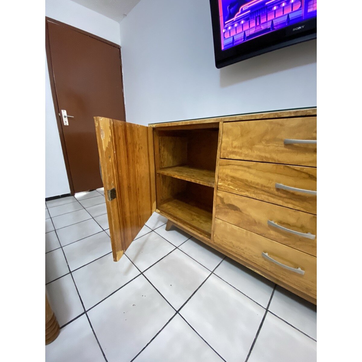 Recámara de Camas Gemelas de Madera con Buró y Cómoda — foto 10